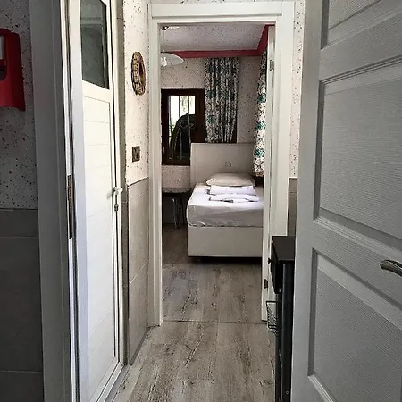 Serdar Butik Marmaris